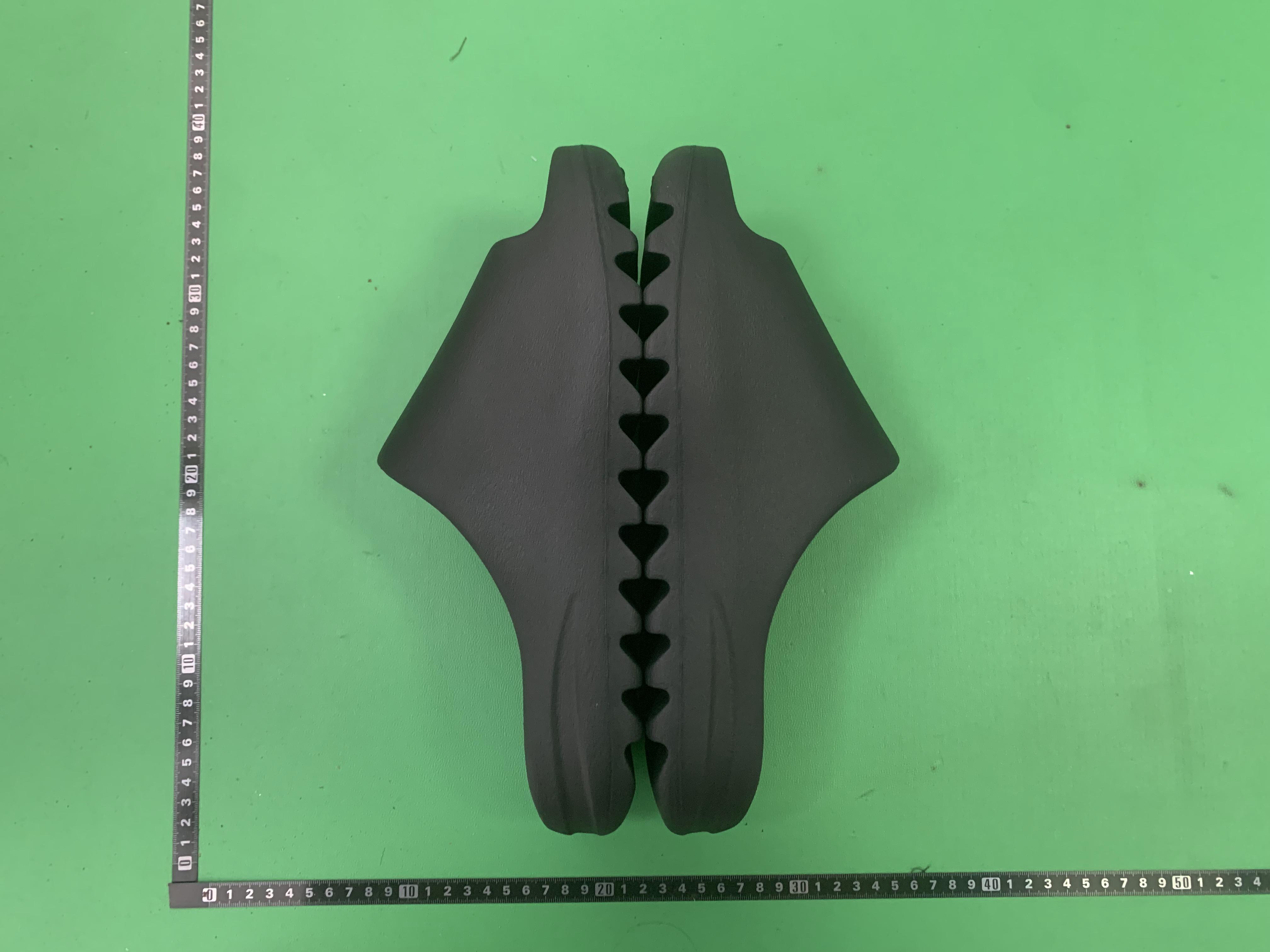 LW Batch Yeezy SIide -4