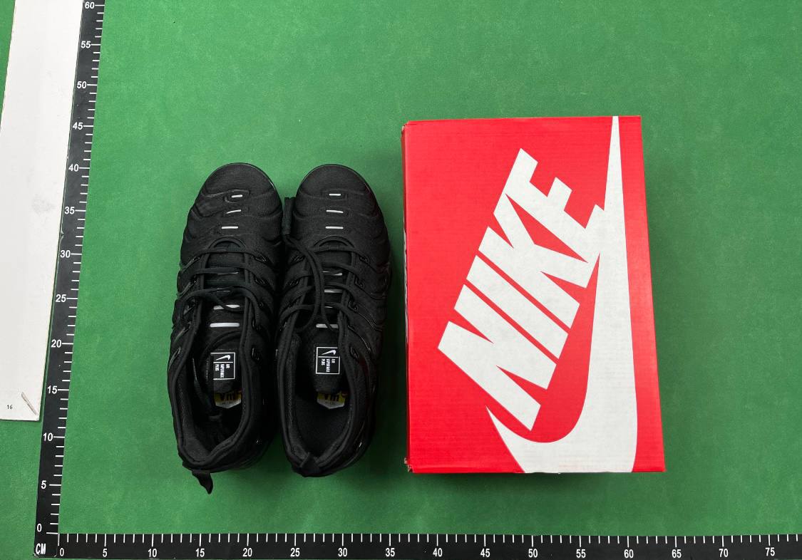 BF Batch   Nike Air VaporMax Plus -1