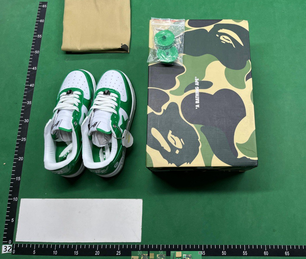 A  BATHING APE Bape ST -3