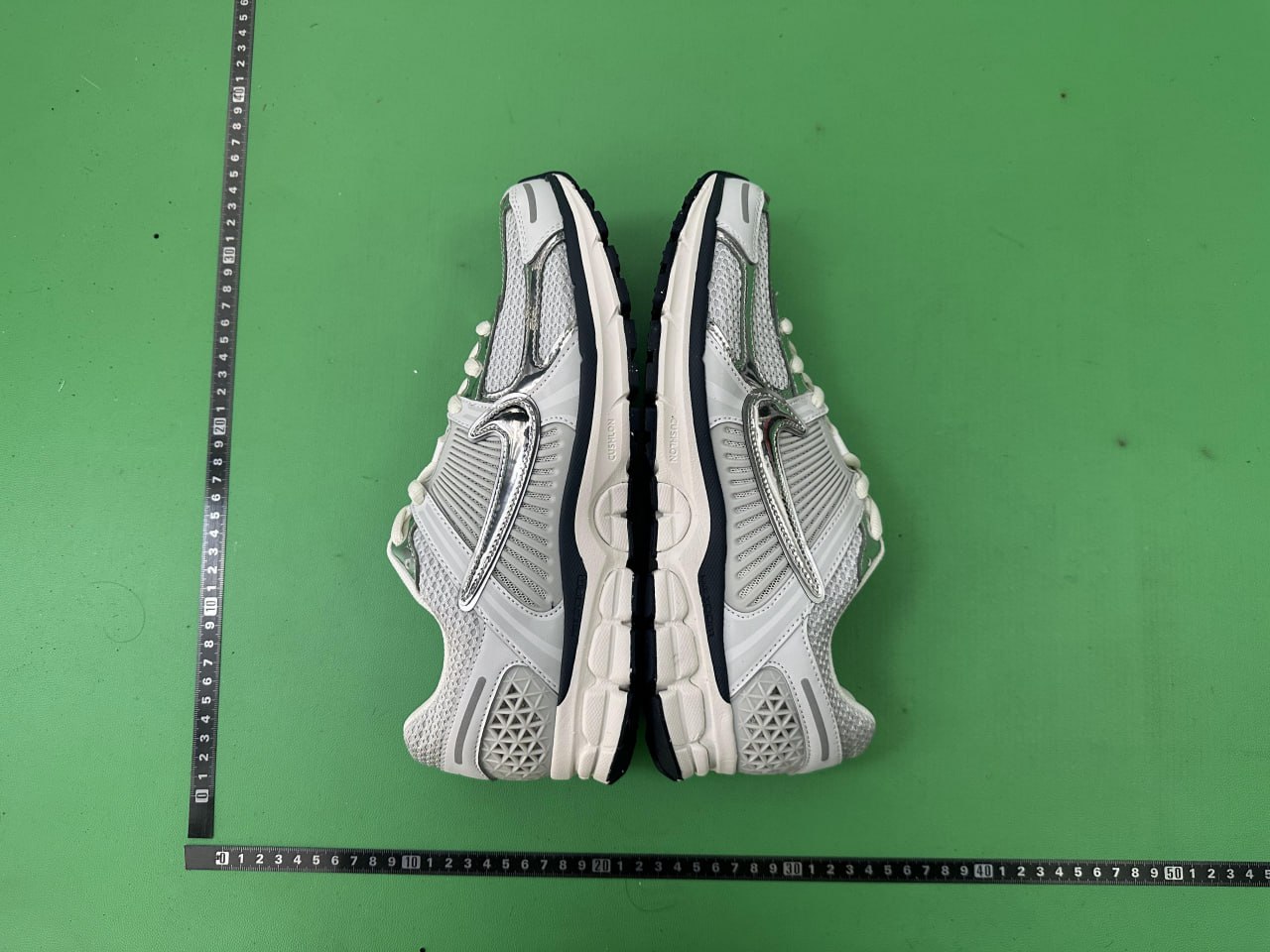 BF Batch  Nike Zoom Vomero 5  -5