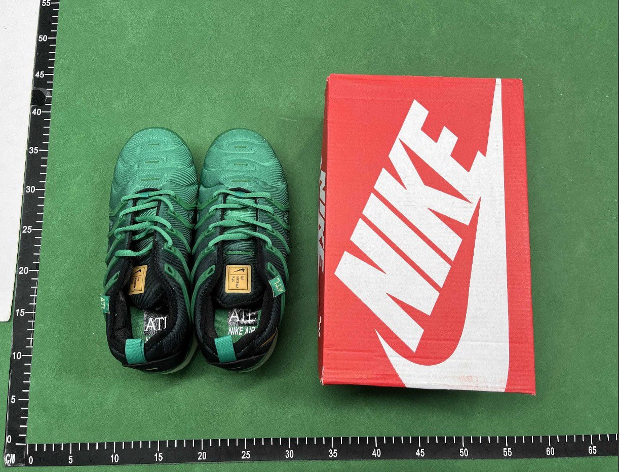 BF Batch  Nike Air VaporMax Plus -7