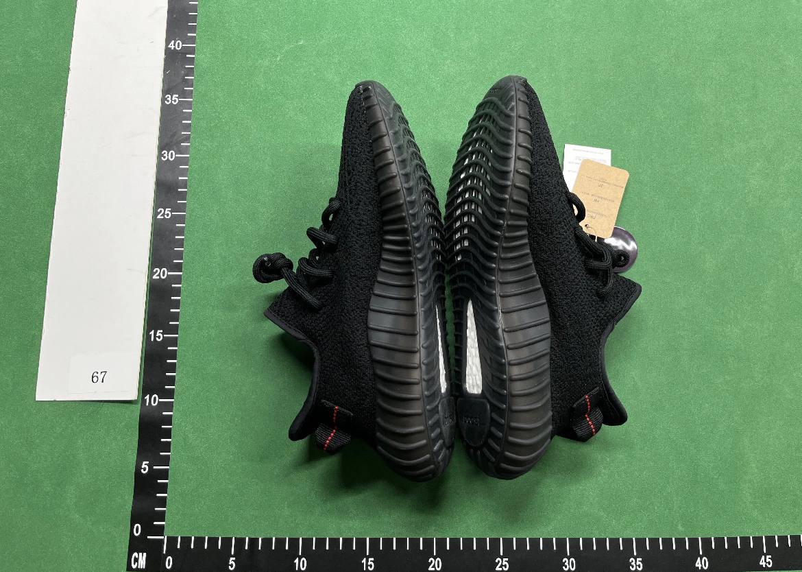 adidas Yeezy Yeezy Boost 350 V2  -3