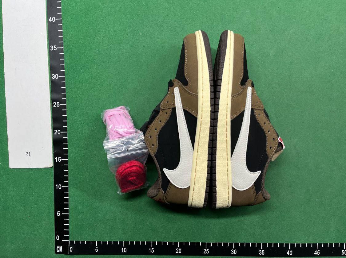 FK  Batch  Nike Air Jordan 1 Travis Scoott -2