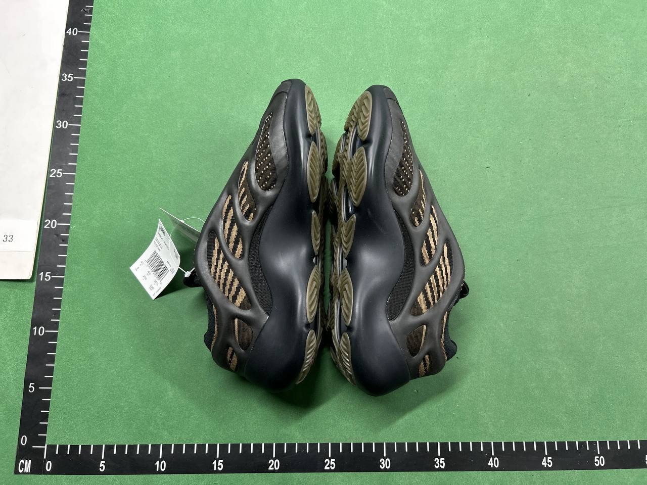  LW Batch adidas Yeezy Boost 700 V3 -2