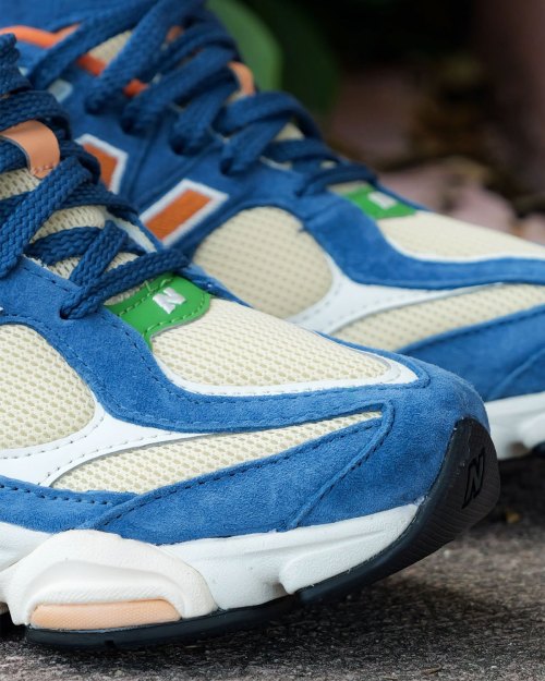 The New Balance 9060 Cooks Up A Flashy Multi-Color(pic4)