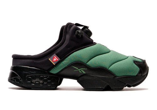 South2 West8 Reimagines The Reebok Instapump Fury With Snow Boot Inspiration(pic2) South2 West8 Reimagines The Reebok Instapump Fury With Snow Boot Inspiration(pic2)